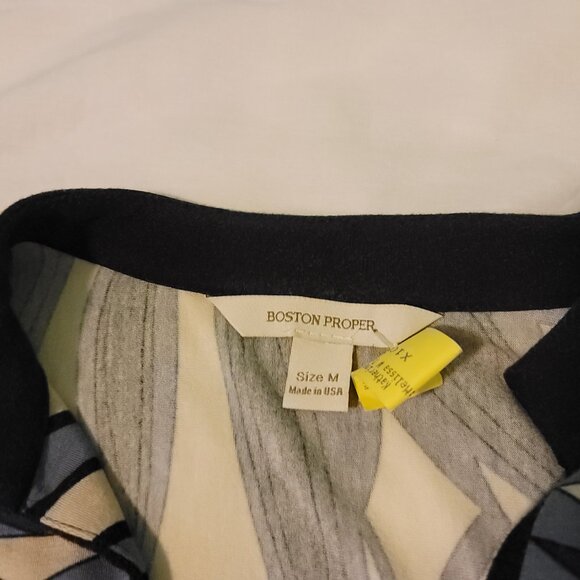 Women's Long sleeve Geometric dress, size M (6 - 8 ), just above the knee - Picture 5 of 5